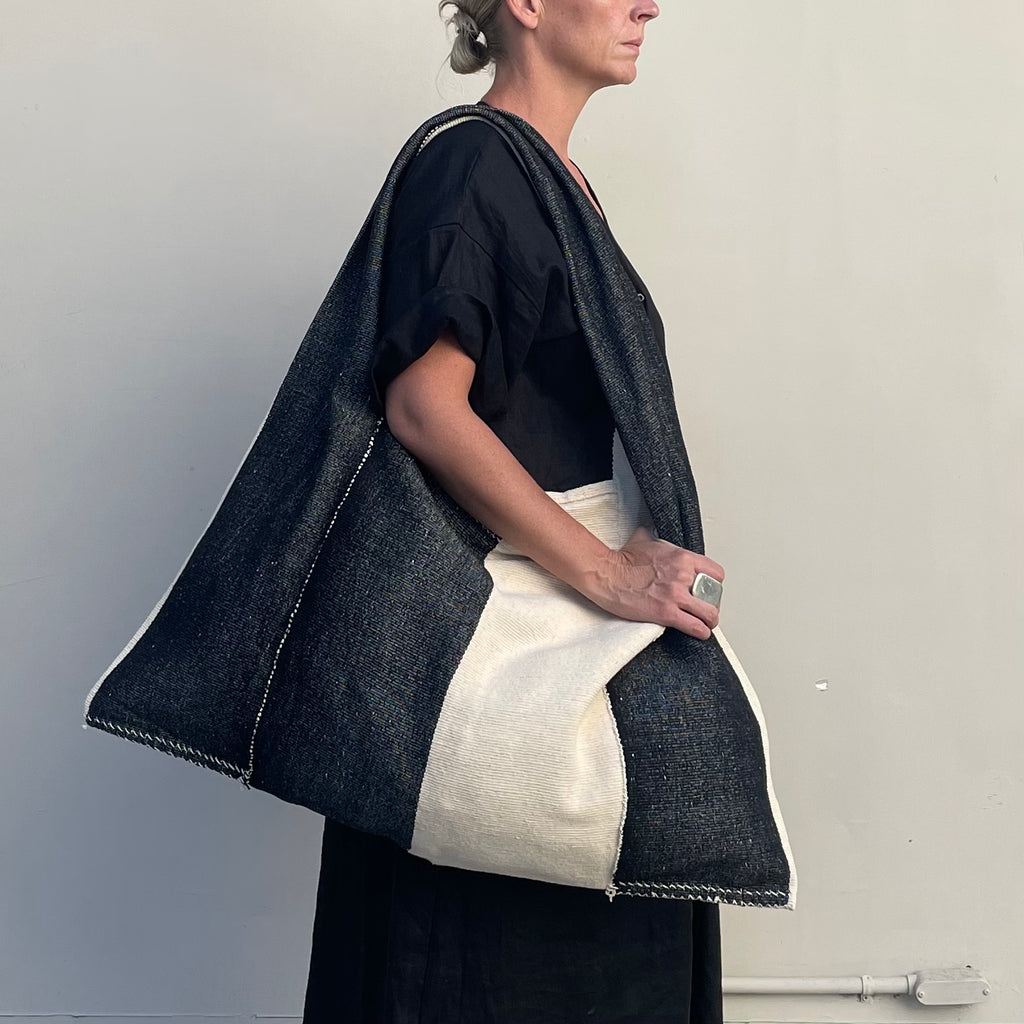 Oversized Tote Three Stripe